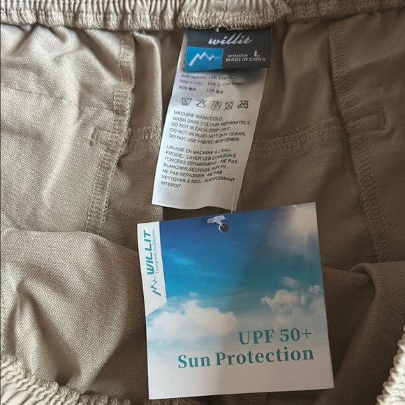 Tan Athletic Shorts with Elastic Waistband and Lightweight Fabric - Picture 7 of 10